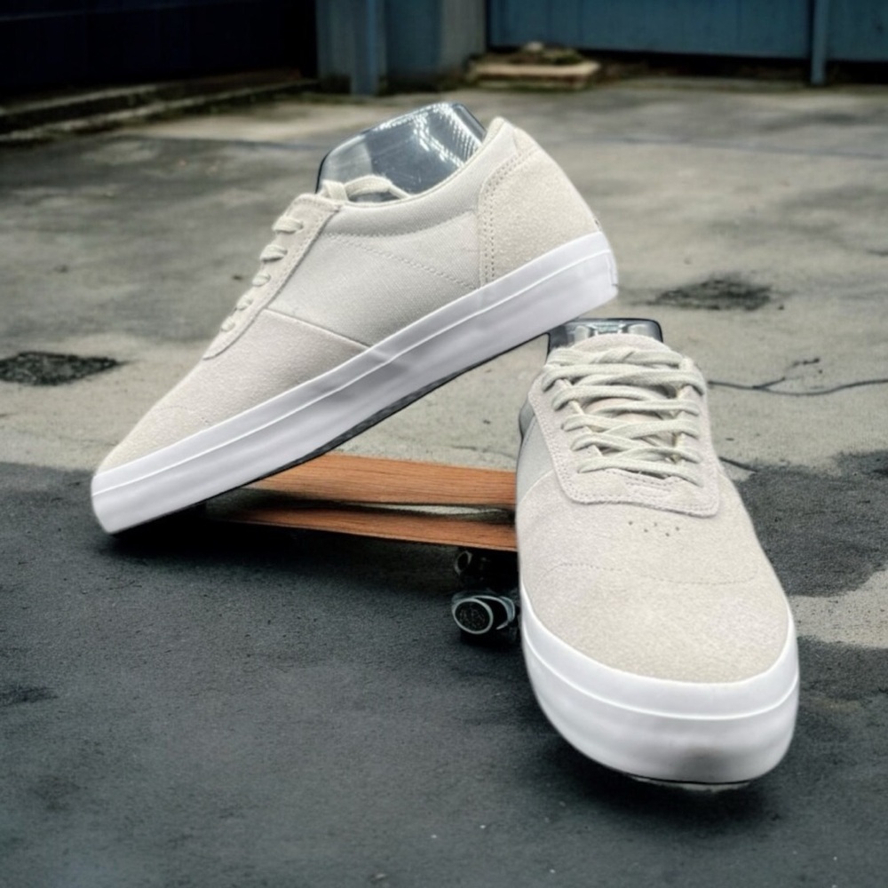 HUF CROMER MEN’S SNEAKERS SIZE 7 (EU 39)